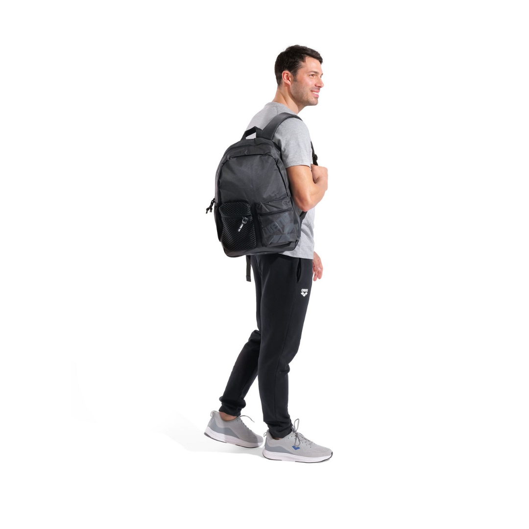 Kuprinė Arena One Go 30L Black
